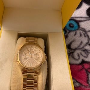 Invicta Womens gold watch